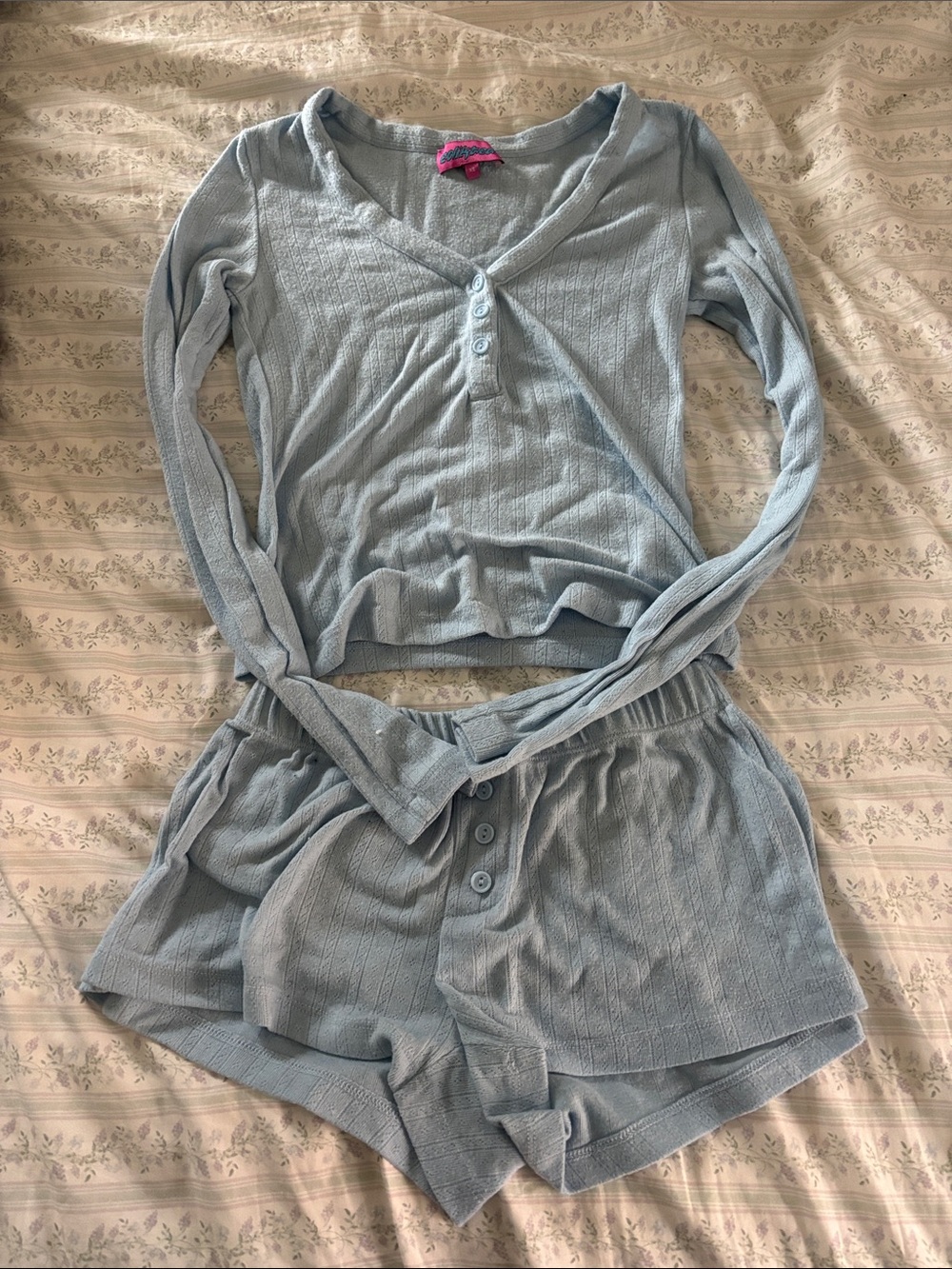 Edikted Light Blue Ribbed Henley Lounge Top & Shorts Set